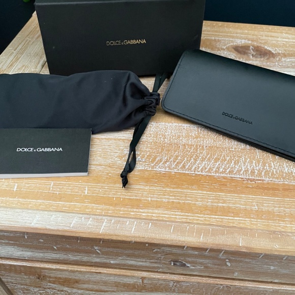 D&G sunglasses - Picture 5 of 5